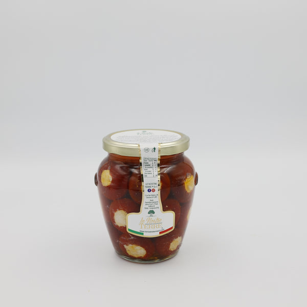 Mit Ricotta in Öl gefüllte Chilischoten