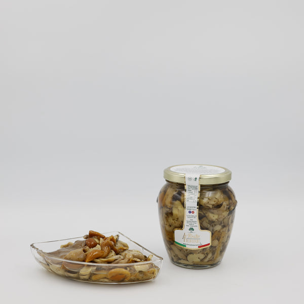TRIO VON PILZEN IN ÖL